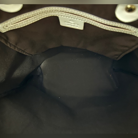 Gucci Monogram Tote Bag - Picture 5 of 8